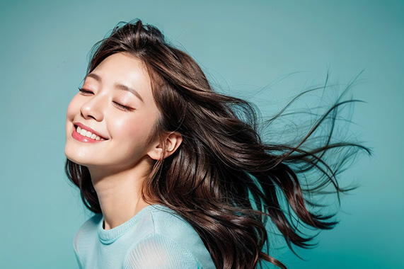 悩みから解放された女性